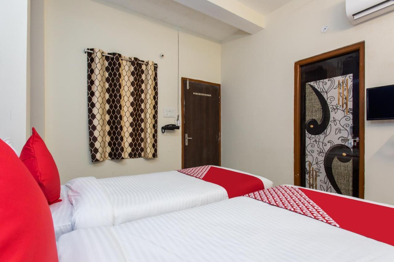 Oyo 27862 Hotel Brooklyn Ιντόρ Εξωτερικό φωτογραφία